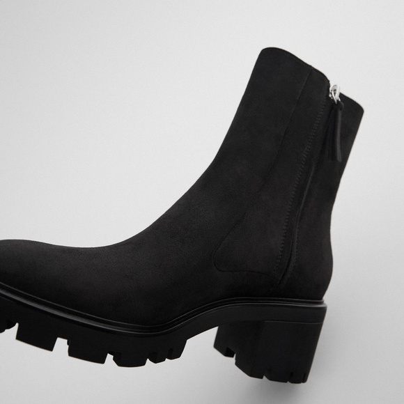 ZARA LUG SOLE HEELED ANKLE BOOTS BLOGGER FAVORITE - Picture 1 of 5